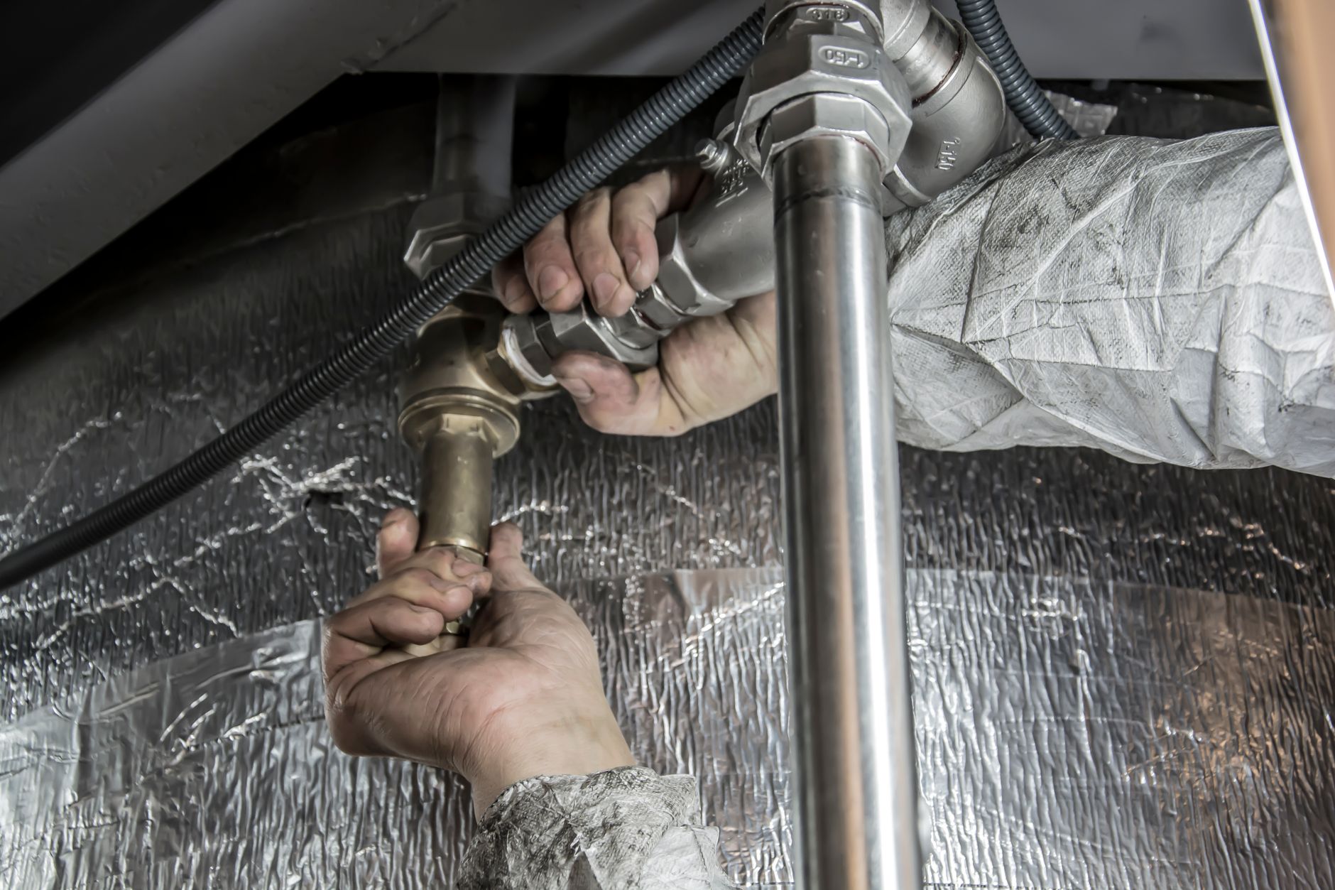 Burst Pipe Repair in San Diego: What to Do Right Now